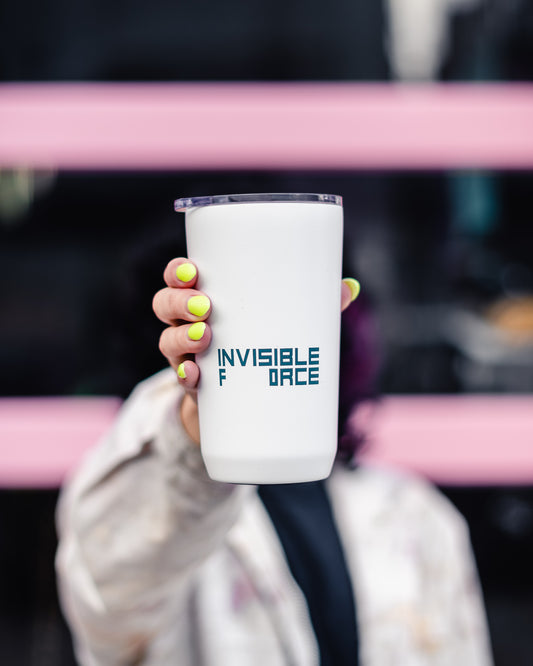 INVISIBLE FORCE VACUMM TRAVEL MUG